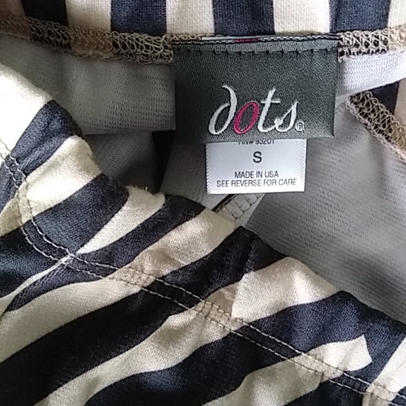 Dots Retro Skirt. - Picture 4 of 4